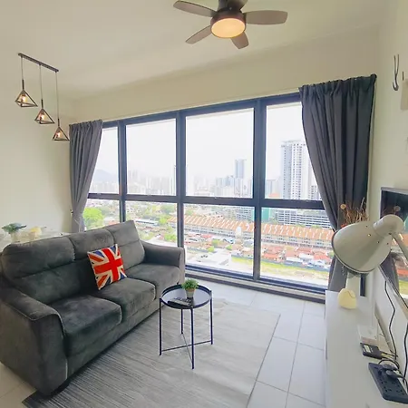 Infinity Pool, Georgetown, Up To 11 Pax, 3 Bedrooms, 2 Bathrooms, 2 Car Parks By Star Home